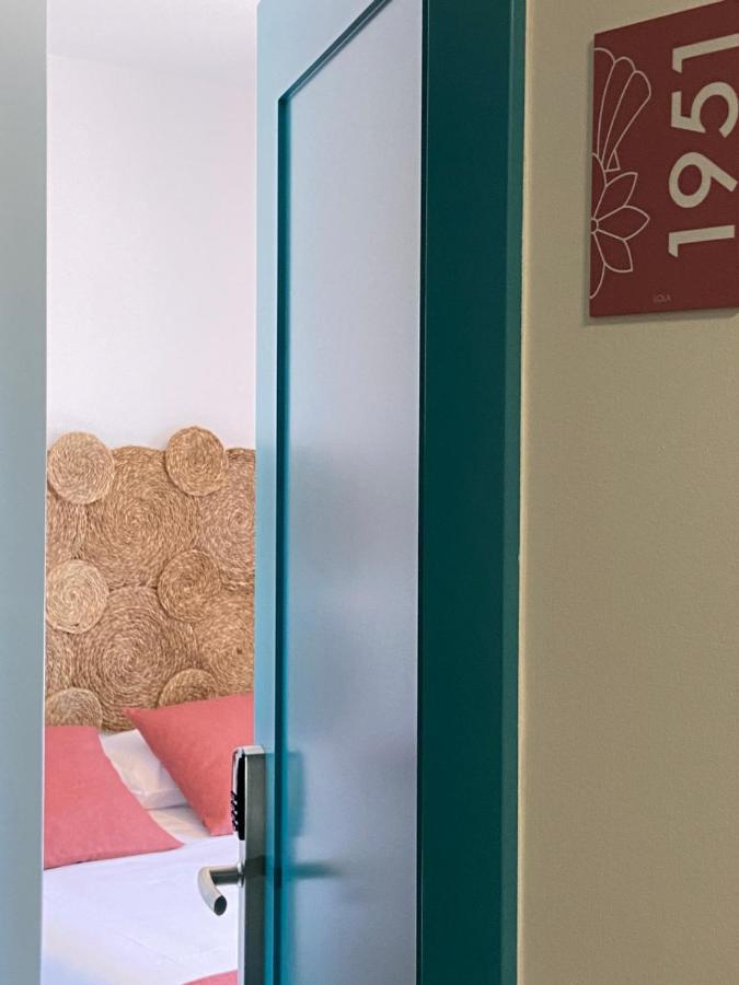Hotel Mamavira Hospedaje Meaño Zewnętrze zdjęcie